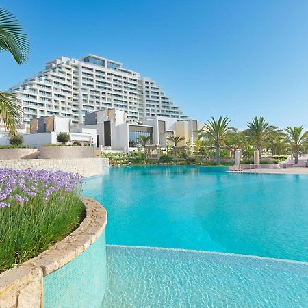 City Of Dreams Mediterranean - Integrated Resort, Casino & Entertainment ลิมาซอล ภายนอก รูปภาพ Hilton Sharm El Sheikh Resort