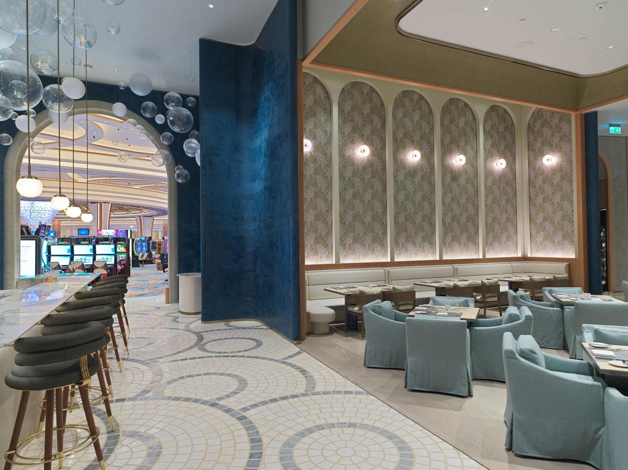 City Of Dreams Mediterranean - Integrated Resort, Casino & Entertainment ลิมาซอล ภายนอก รูปภาพ The interior of the restaurant