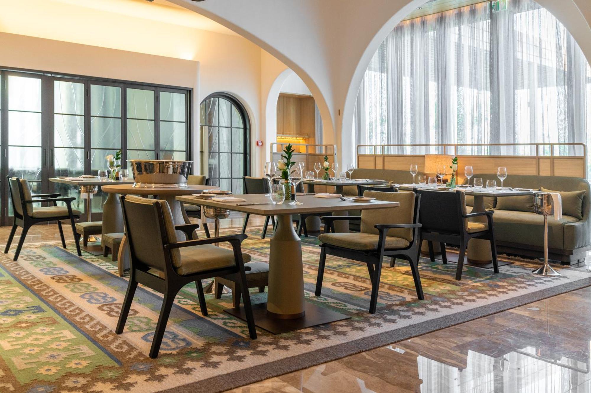 City Of Dreams Mediterranean - Integrated Resort, Casino & Entertainment ลิมาซอล ภายนอก รูปภาพ The restaurant
