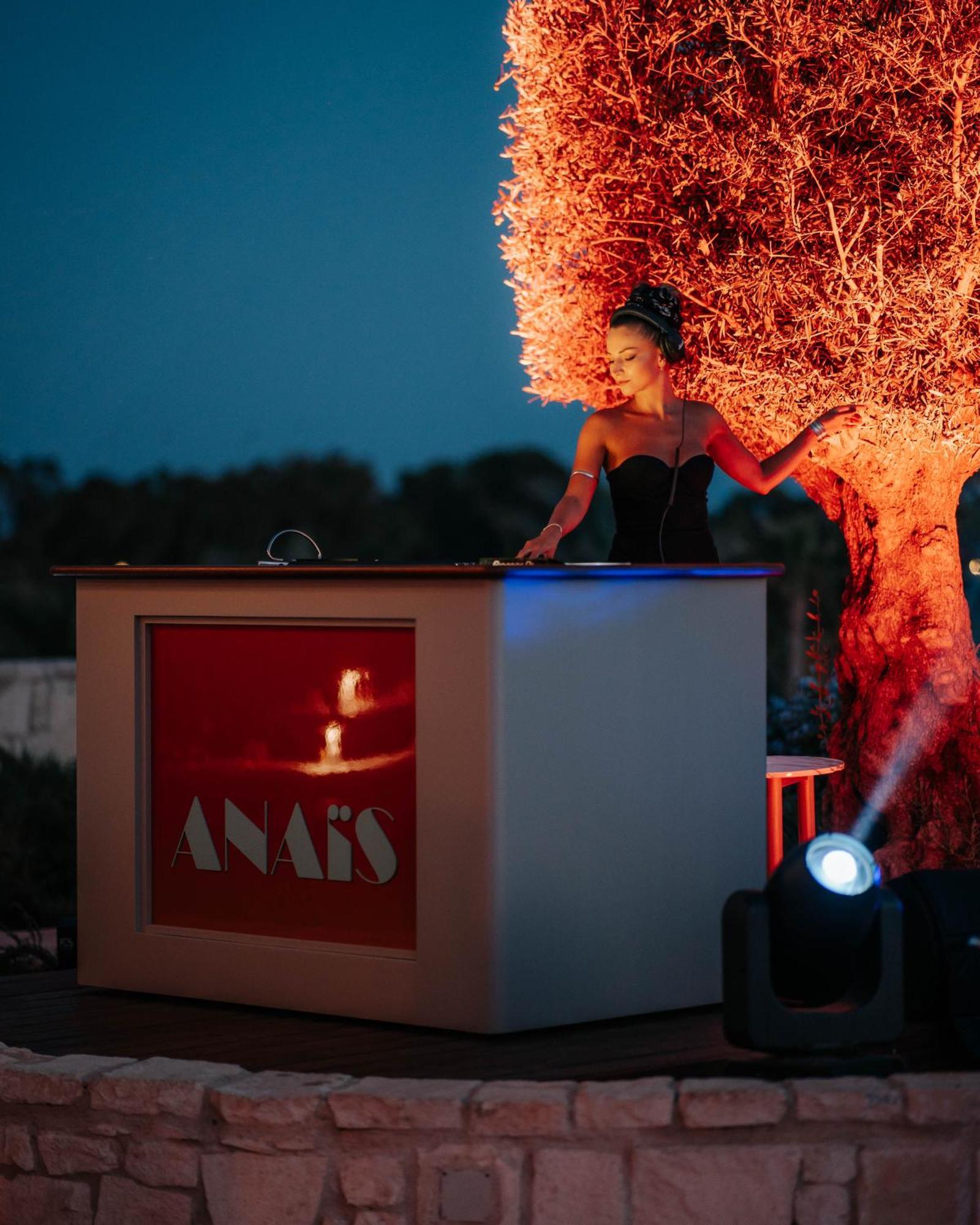 City Of Dreams Mediterranean - Integrated Resort, Casino & Entertainment ลิมาซอล ภายนอก รูปภาพ DJ at the 2019 edition