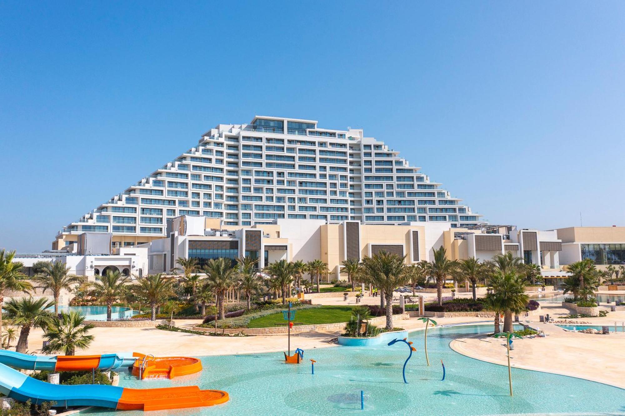 City Of Dreams Mediterranean - Integrated Resort, Casino & Entertainment ลิมาซอล ภายนอก รูปภาพ The Atlantis Hotel